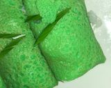Foto langkah ke 6 dari resep Dadar Gulung Unti Kelapa Putih 🥥.