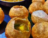 A picture of step 11 of Live Ragda Pani Puri 😋🤗.