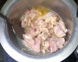 A picture of step 2 of Tomato Chicken Karhai.