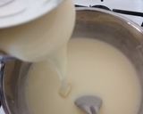 A picture of step 2 of Litchi coconut pudding.