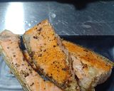 Gambar langkah 5 resipi Salmon Rice Bowl by Rina.