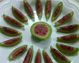 A picture of step 9 of Watermelon cashew sweet.