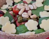 Foto del paso 4 de la receta: Ensalada 🥗 inspirada en Caprese 🇮🇹 en ensaladera comestible