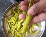 A picture of step 2 of Smoky gavar fali.