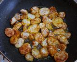 अरबीची भाजी (arbichi bhaji recipe in marathi) रेसिपी स्टेप 2 फोटो