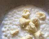 A picture of step 2 of Sabudana Khoya payas.