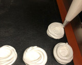Foto del paso 2 de la receta: Mini pavlovas 🍓🫐