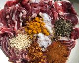 Hình bước làm 2 của món Bắp bò kho sả thơm lừng 🥩