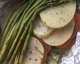 Foto del paso 5 de la receta: Filete de pescado empapelado 🐟 🥗