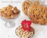 Foto langkah ke 7 dari resep Kue Kacang (Peanut Cookies).