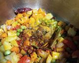 A picture of step 5 of Vegetable Dalia khichdi.