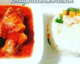 A picture of step 9 of Ofada rice served with ofada sauce also known as ayamase.