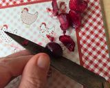 Foto del paso 1 de la receta: Chocolatín con cerezas 🍒 Falso chocolate helado con cerezas frescas 🍒low carb 🍫keto 🍫
