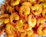 Gambar langkah 1 resipi Sambal Tumis Udang Goreng.
