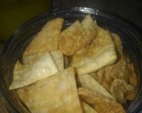 Foto langkah ke 5 dari resep Keripik pangsit super praktis.