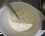 A picture of step 3 of Tutti fruti milky bar.