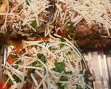 Hình bước làm 1 của món Stuffed bell peppers with ground beef rice(Ớt chuông nhồi cơm thịt bò xay)