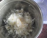 A picture of step 1 of Cheese spread and aachari cheese sperad.
