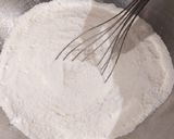 Une image de l'étape 2 de Gâteau aux pommes 🍎 rapide.