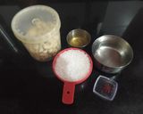A picture of step 1 of Watermelon-shaped Kaaju Sweets.