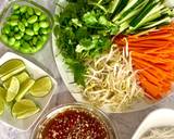 Vietnamese Noodle with Lemongrass Chicken recipe step 4 photo