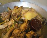 Foto langkah ke 5 dari resep Ayam Goreng Kampung Sari Manis.