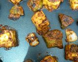 पनीर टिक्का नान्ज़ा विथ मखनी सॉस(Paneer tikka with makhani gravy recipe in Hindi) रेसिपी चरण 5 फोटो