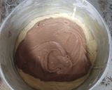 Foto langkah ke 3 dari resep Bolu Marmer.