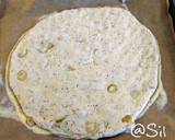 Foto del paso 6 de la receta: 14.🥖Pan árabe con aceitunas rellenas y hierbas provenzales
