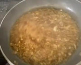 Foto del paso 3 de la receta: Lomos de merluza gratinados al vermut con setas shiitake al ajillo
