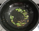 A picture of step 2 of Quick Kanda Poha.