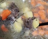 Foto langkah ke 3 dari resep Sop Buntut Rempah.