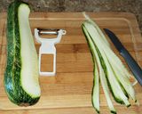 Foto del paso 1 de la receta: Fetuccini de calabacín