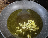 Foto del paso 2 de la receta: Arroz frito con puerro y zanahoria