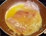 Foto del paso 1 de la receta: Tortilla de jamón york y aguacate