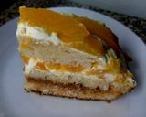 Foto del paso 2 de la receta: Torta bizcocho de vainilla con duraznos, crema y dulce de leche