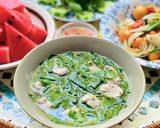 Hình bước làm 4 của món Canh Rau Ngót Nấu Mọc
