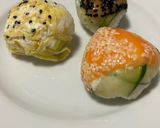 Foto del passaggio 8 della ricetta Temari sushi al sesamo mia versione