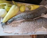 Vegyes Sült halas gyümölcsös tál bacon-nal és zöldségekkel sütve recept fázis 3 fotója