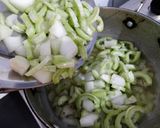 A picture of step 4 of Mixed Summer Vegetable Paal(Milk) Kootu.