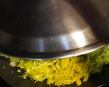 A picture of step 4 of Cabbage curry.