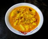 A picture of step 5 of Aloo posto curry.