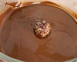 A picture of step 9 of Cashew-Berries Dark Chocolate Bites.
