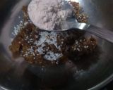 A picture of step 3 of Amla jam / gooseberry jam.