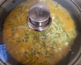 Foto del paso 3 de la receta: Tortilla de huevo con calabacita y queso