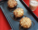 A picture of step 4 of Sabudana wada.
