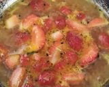 A picture of step 4 of Strawberry Chutney.