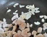 Foto langkah ke 2 dari resep Tumis Ayam kucai.
