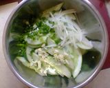 Hình bước làm 1 của món Dưa chuột trộn cay (오이무침)