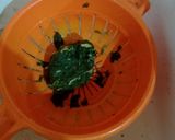 Foto del passaggio 1 della ricetta Spaghetti alle biete acciughe e sesamo tostato
